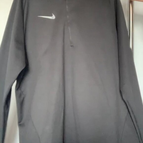 Nike Black Quarter-Zip - Picture 3 of 5